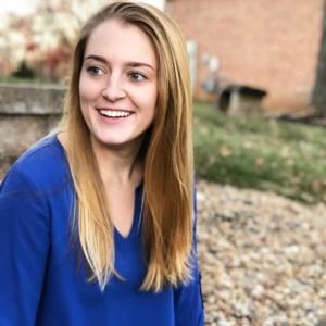 Meet your Posher, Caitlyn